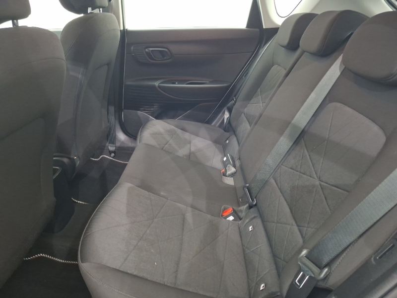 Hyundai Bayon 1.0 Tgdi 48V Mhev Se Connect Dct White #6