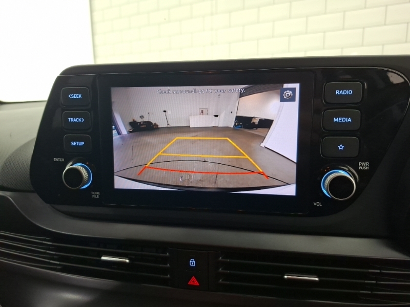 Hyundai Bayon Se Connect Black #9