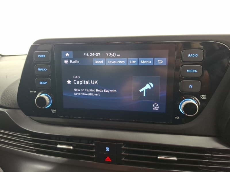 Hyundai Bayon Se Connect Black #11