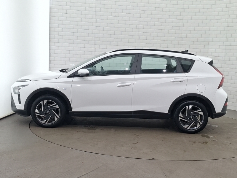 Hyundai Bayon 1.0 Tgdi 48V Mhev Se Connect Dct White #4