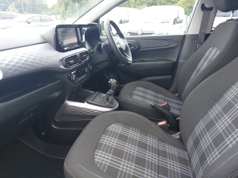 Hyundai I10 1.2 79 Premium Nav Blue #5