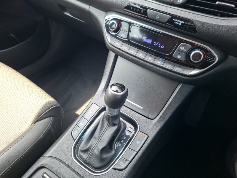 Hyundai I30 Premium Brown #17