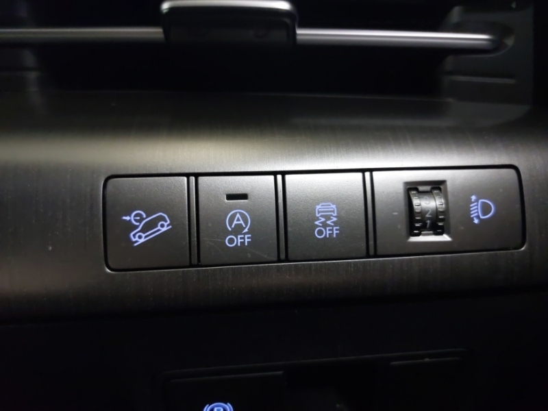 Hyundai Kona Advance Silver #15