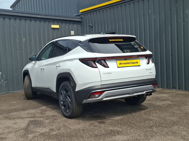 Hyundai Tucson 1.6T 239 Hybrid Black Line White #2