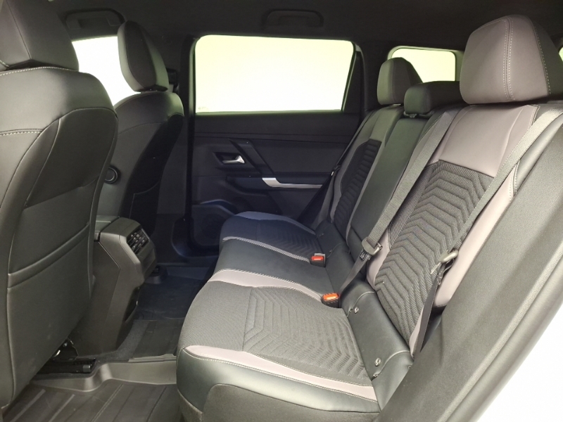 Jeep Compass 1.2 E-hybrid First Edition Dct White #6