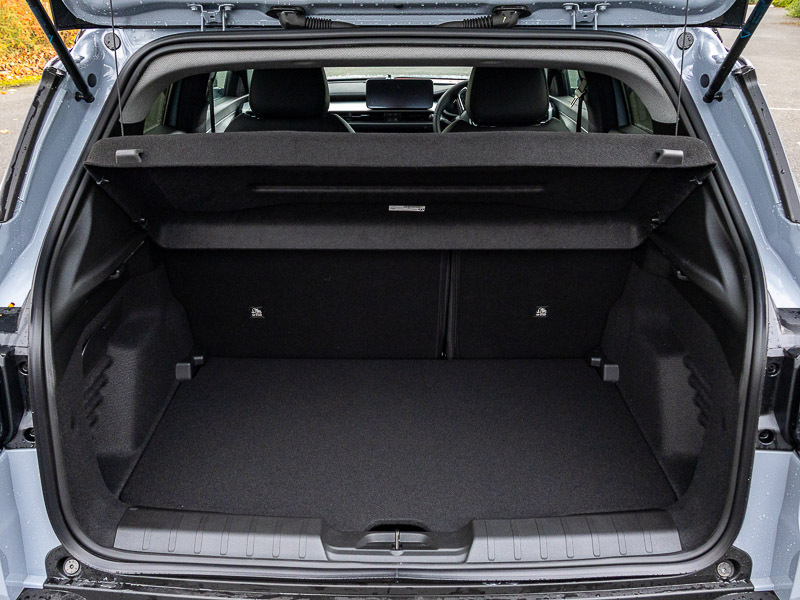 Jeep Avenger 1.2 E-hybrid Summit Dct White #19
