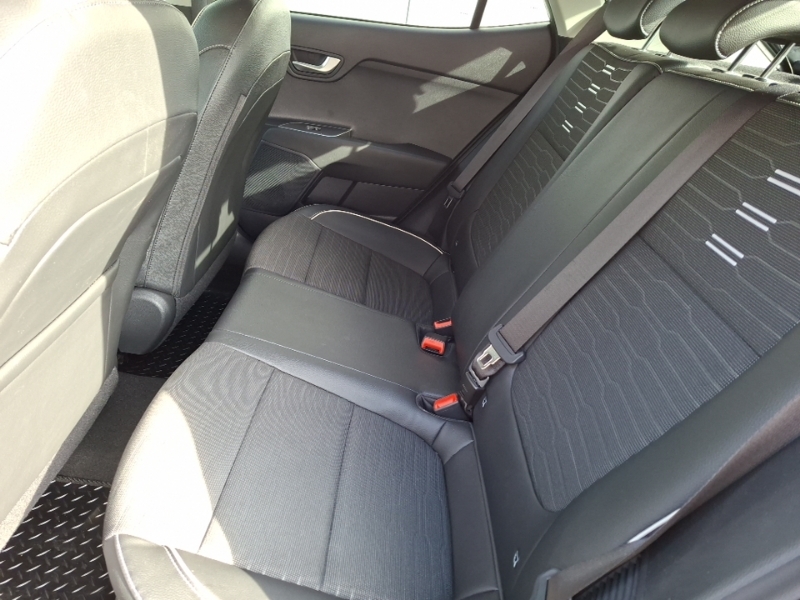 Kia Stonic 1.0T Gdi 48V Gt-line S Dct Grey #6