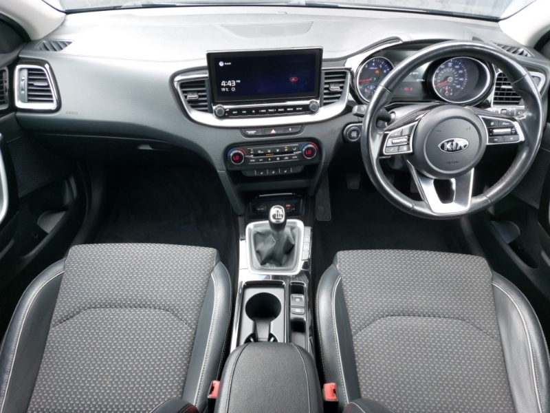 Kia Xceed 1.5T Gdi Isg 3 Black #3