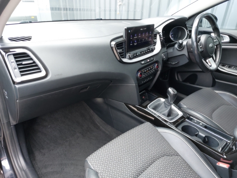 Kia Xceed 1.5T Gdi Isg 3 Black #5