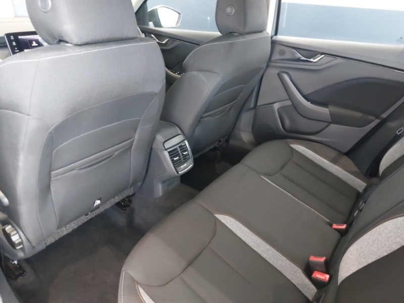 Skoda Kamiq 1.0 Tsi Se Edition Grey #6
