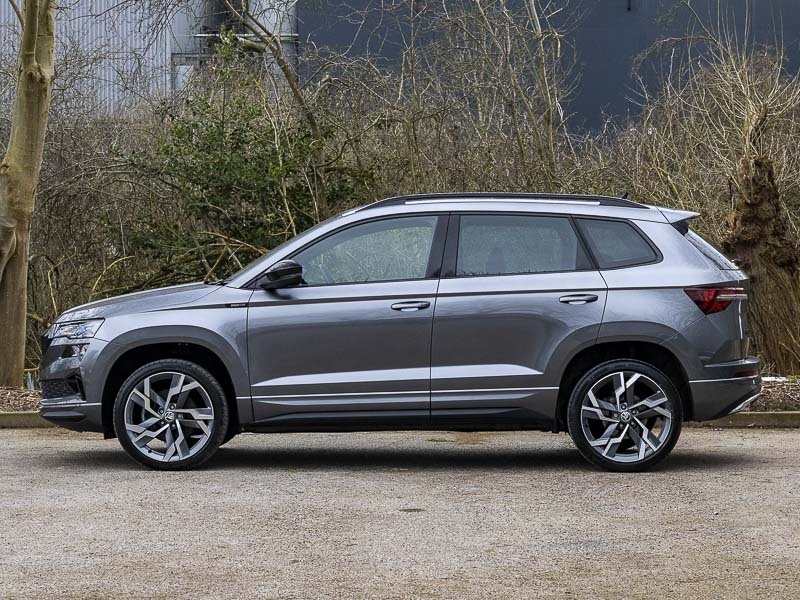 Skoda Karoq 1.5 Tsi Sportline Grey #4