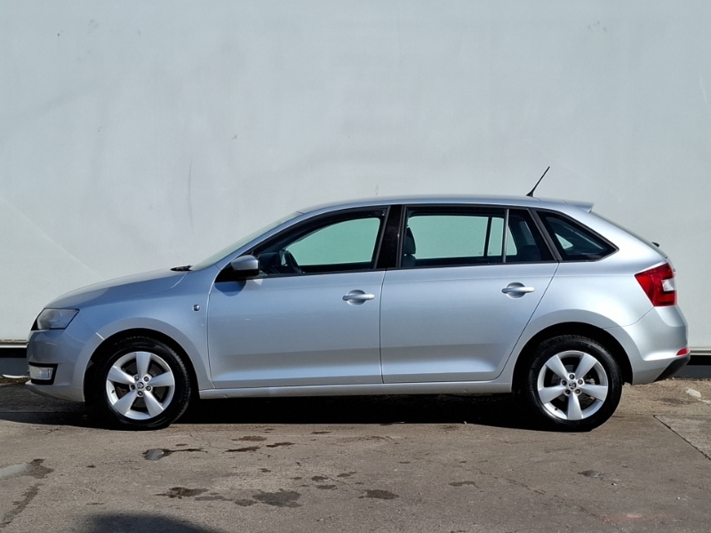 Skoda Rapid Spaceback 1.6 Tdi Cr 90 Se Silver #4