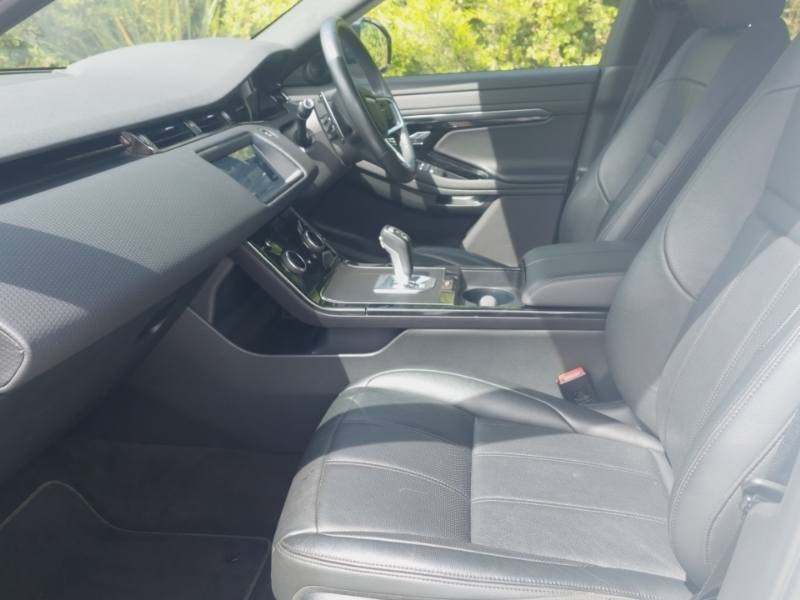 Land Rover Range Rover Evoque 2.0 D200 R-dynamic S White #5