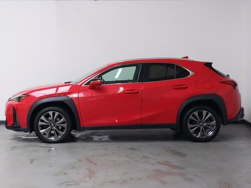 Lexus UX 250H 2.0 F-sport Design Cvt Red #4
