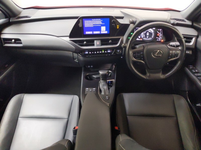 Lexus UX 250H 2.0 F-sport Design Cvt Red #3