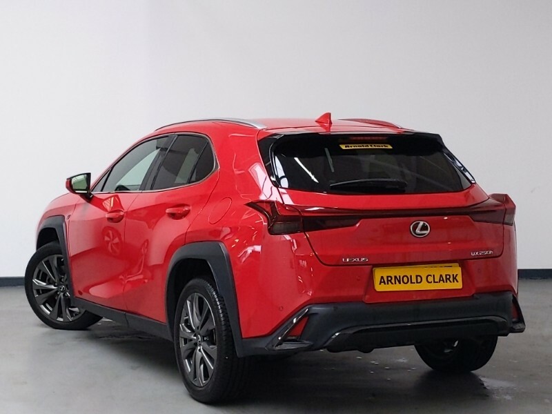Lexus UX 250H 2.0 F-sport Design Cvt Red #2