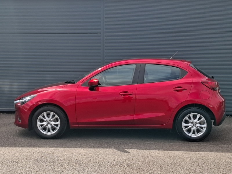 Mazda 2 1.5 Se-l Nav Red #4