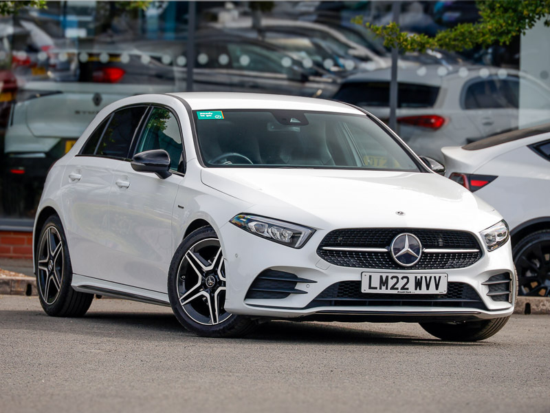 Mercedes-Benz A Class A200 Amg Line Executive Edition White