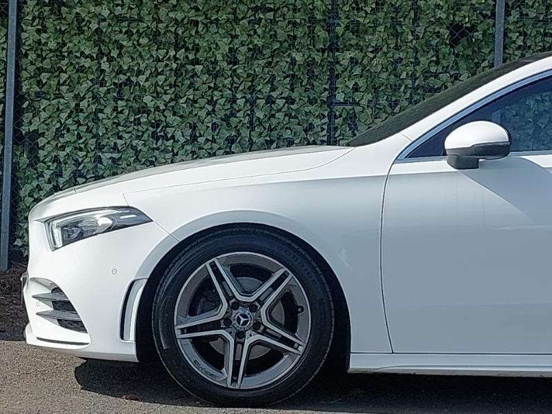 Mercedes-Benz A Class A 180 D Amg Line Executive Black #19