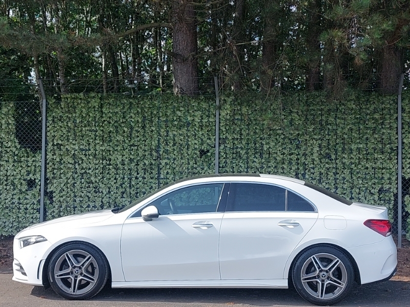 Mercedes-Benz A Class A200d Amg Line Premium Plus White #4