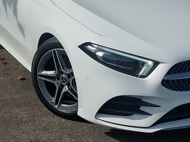 Mercedes-Benz A Class A 180 D Amg Line Executive Black #20