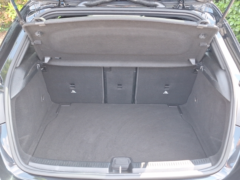 Mercedes-Benz A Class A200 Amg Line Silver #18
