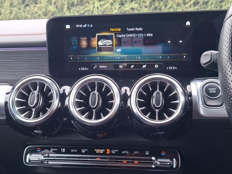 Mercedes-Benz EQB 300 Amg Line 4Matic Grey #11