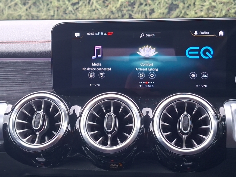 Mercedes-Benz EQB 300 Amg Line 4Matic Grey #16