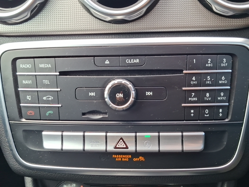 Mercedes-Benz GLA Class 200 Amg Line Edition 7G-dct ... 2019 Grey #10