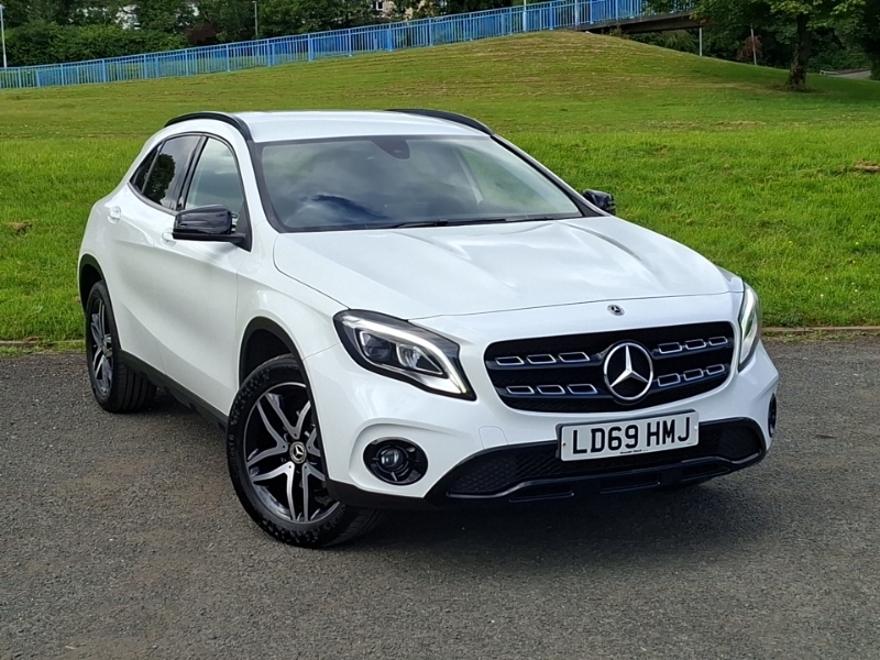 Mercedes-Benz GLA Class Gla 180 Urban Edition White