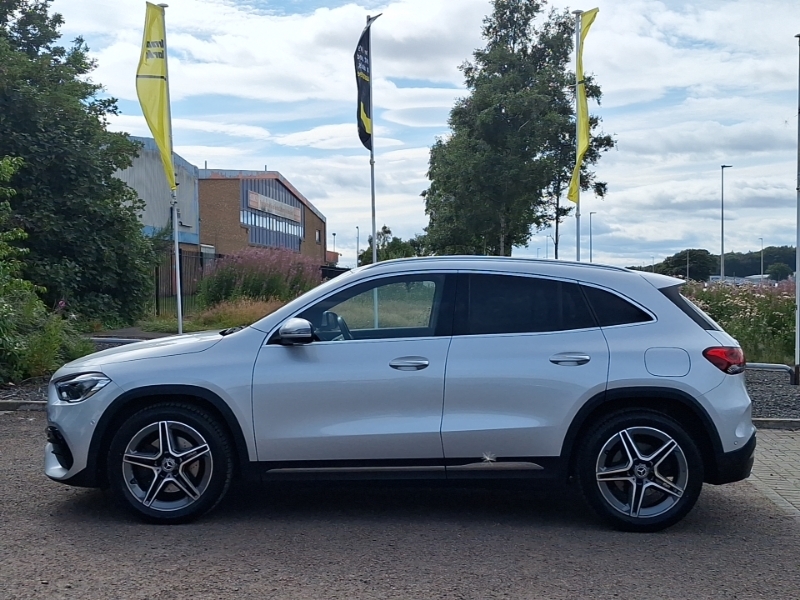 Mercedes-Benz GLA Class Gla 220D 4Matic Amg Line Premium Plus Silver #4