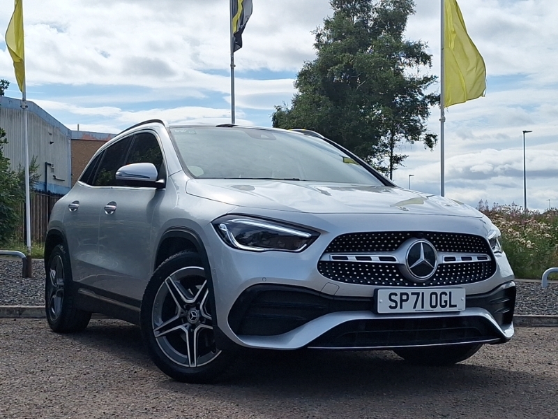 Mercedes-Benz GLA Class Gla 220D 4Matic Amg Line Premium Plus Silver