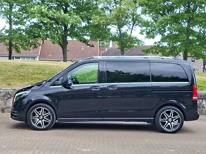 Mercedes-Benz V Class V250 D Amg Line Black #4