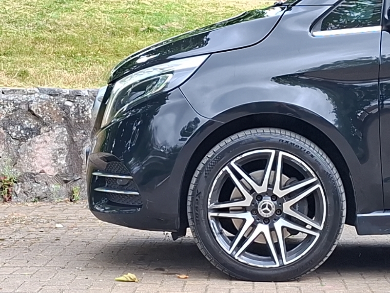 Mercedes-Benz V Class V 250 D Amg Line Black #19