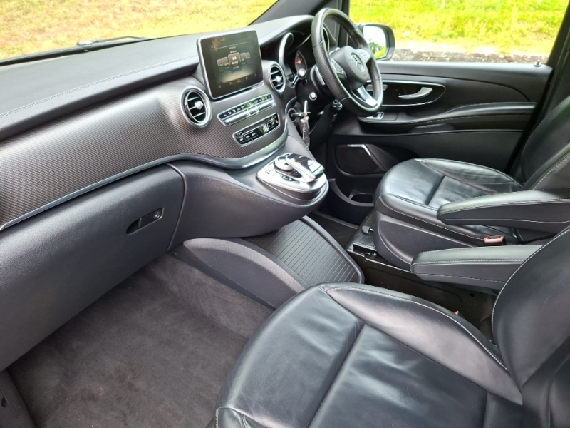 Mercedes-Benz V Class V250 D Amg Line Black #5
