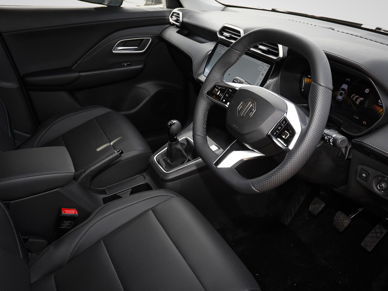 MG ZS 1.5 Hybrid Trophy Black #16