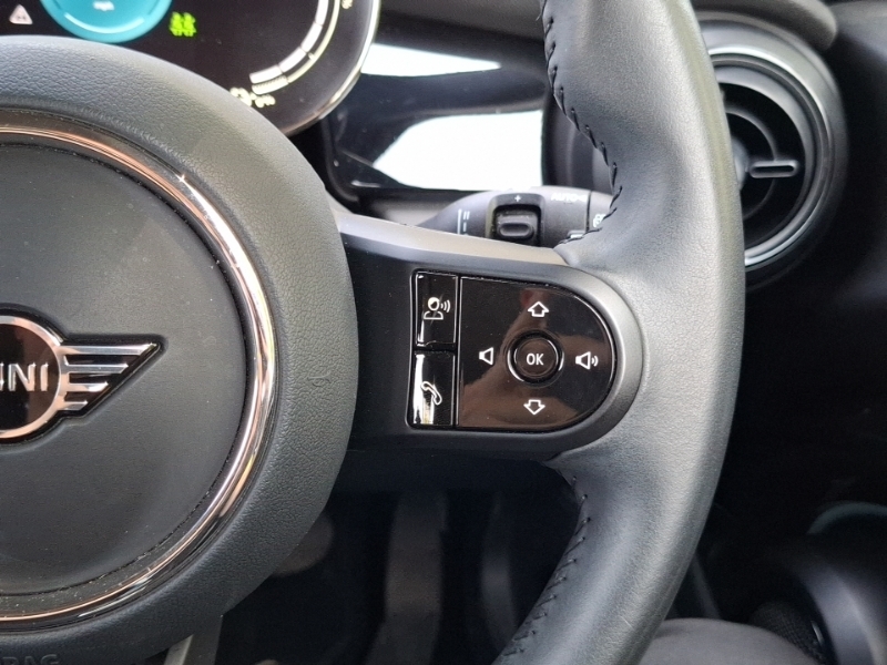 Mini Hatch F55 Mini 5-Door Cooper Exclusive Lci II Black #13