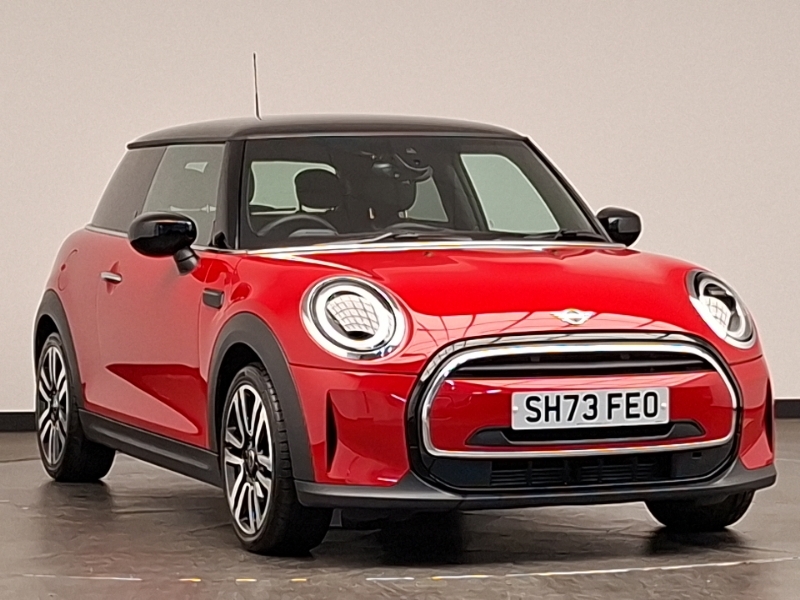 Mini Hatch 1.5 Cooper Exclusive Premium SH73FEO Red