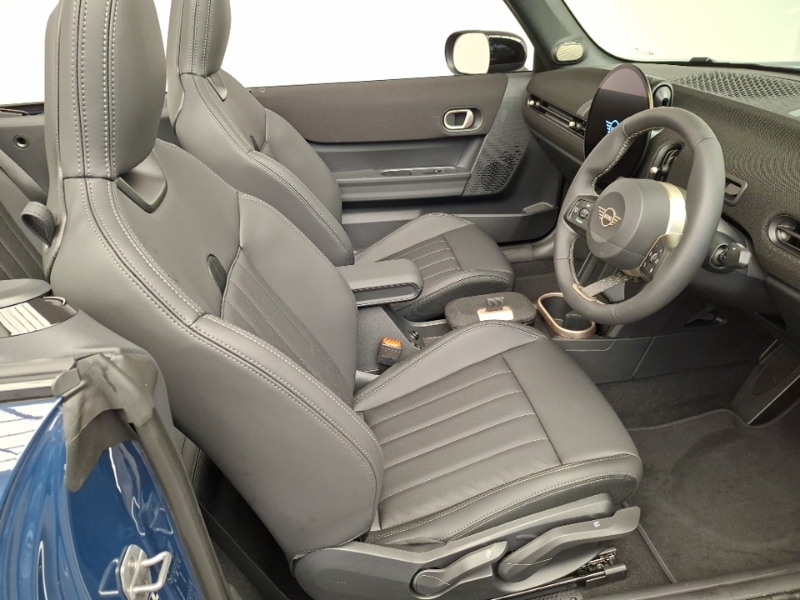 Mini Hatch 2.0 C Exclusive Blue #6