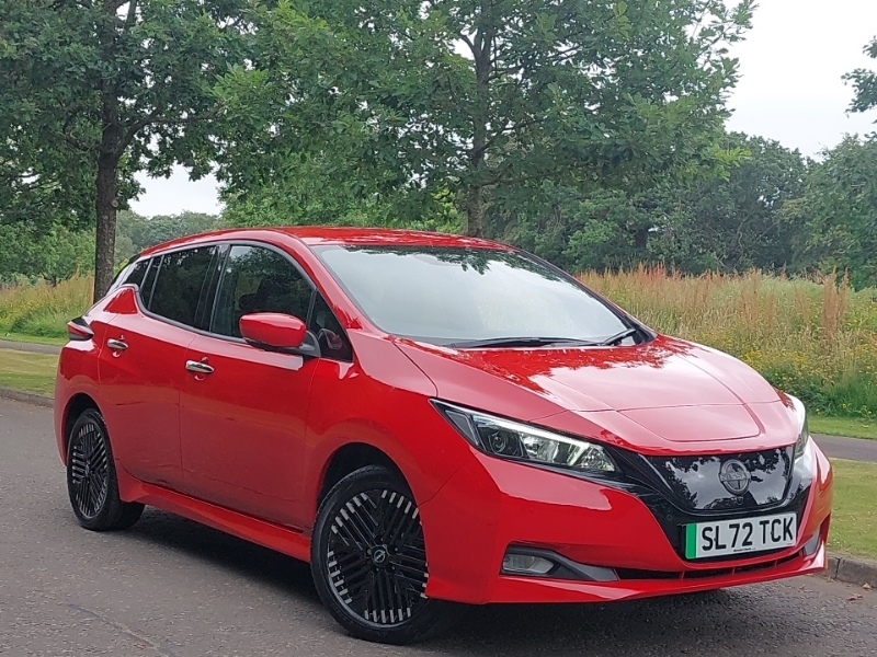 Nissan Leaf 160Kw E N-connecta 62Kwh Red