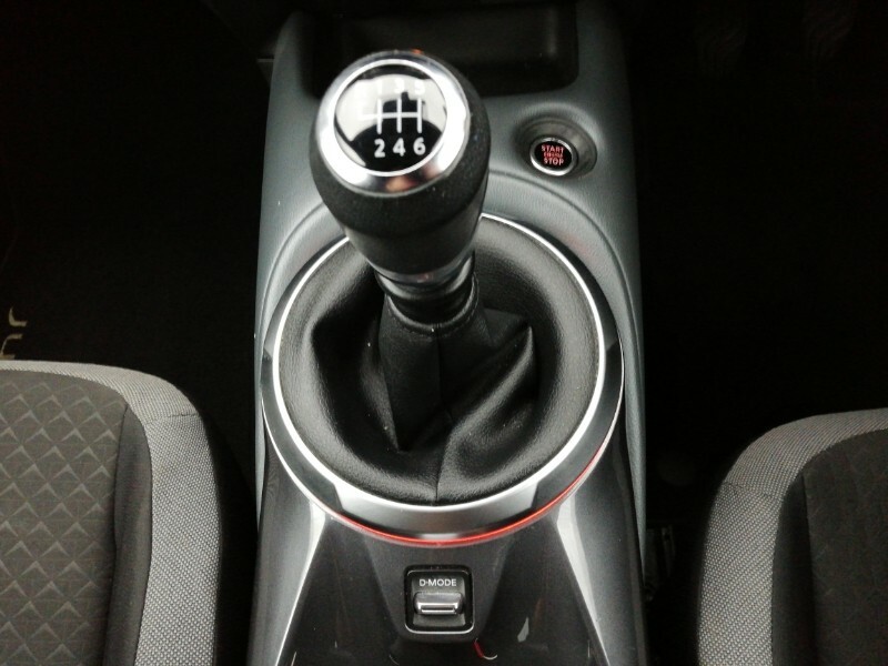 Nissan Juke Dig T Tekna Dct Red #13