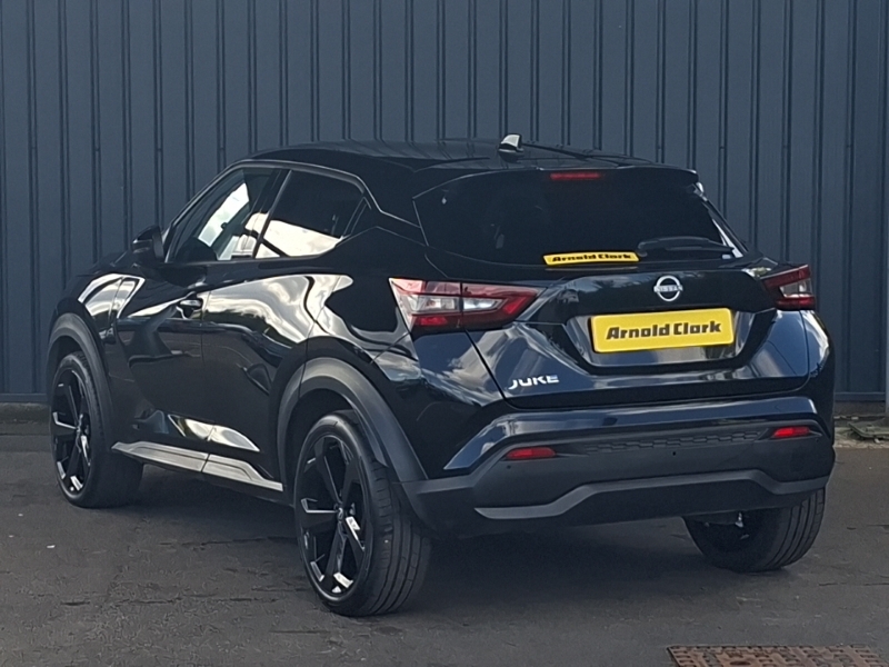 Nissan Juke 1.0 Dig-t Tekna SM25FWT Black #2