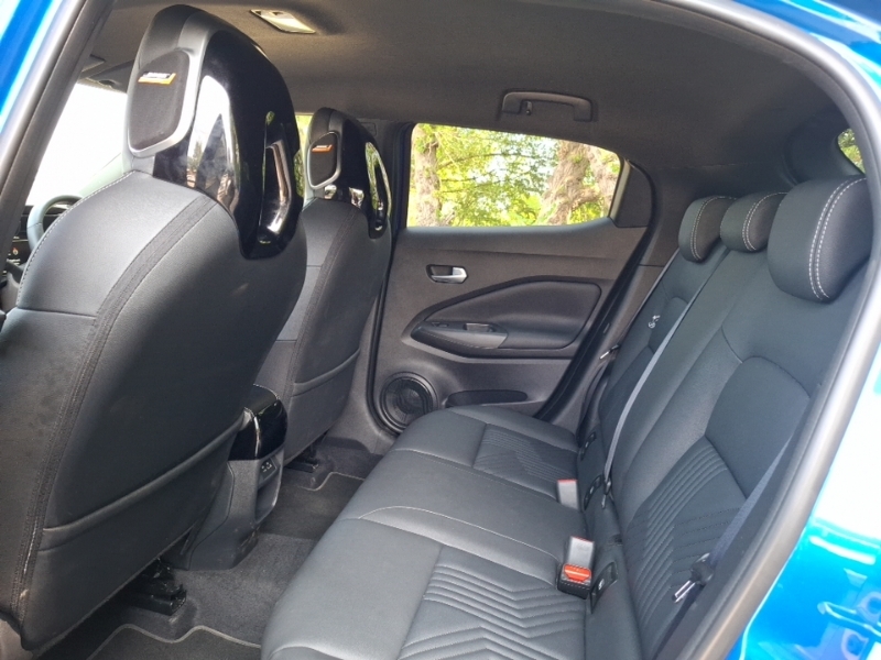 Nissan Juke 1.0 Dig-t Tekna SM25ZDS Blue #6