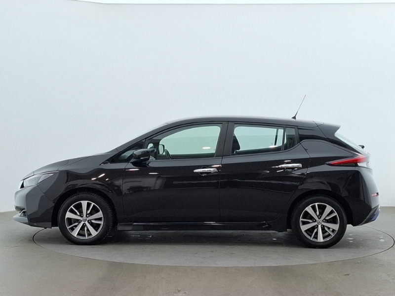 Nissan Leaf 110Kw Acenta 40Kwh 6.6Kw Charger Black #4
