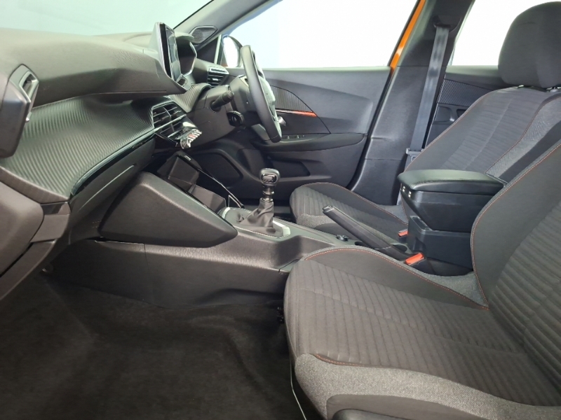 Peugeot 2008 1.2 Puretech Active Premium BW23LUA Orange #5