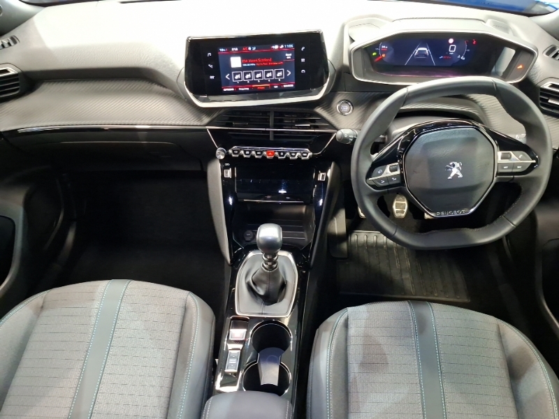 Peugeot 2008 1.2 Puretech Allure Premium Blue #3