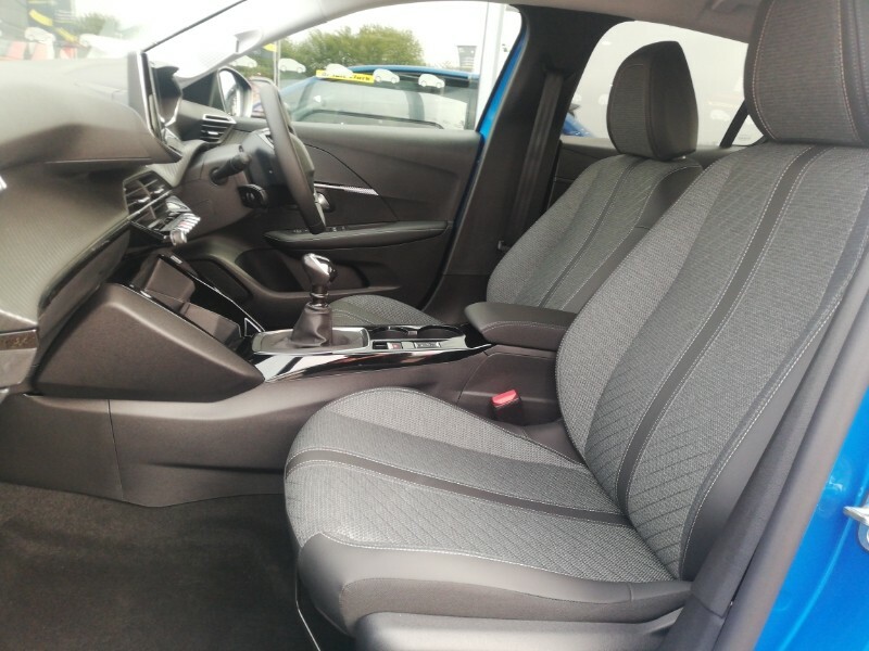 Peugeot 208 1.2 Puretech 100 Allure Blue #5