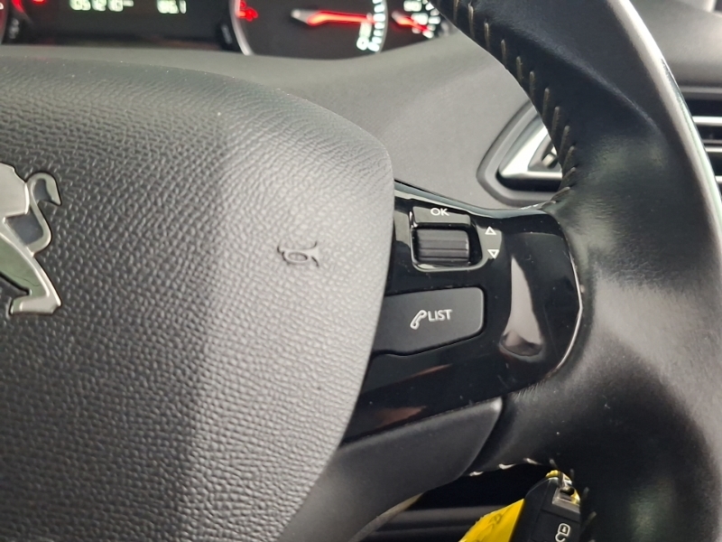 Peugeot 308 1.2 Puretech Gpf White #13