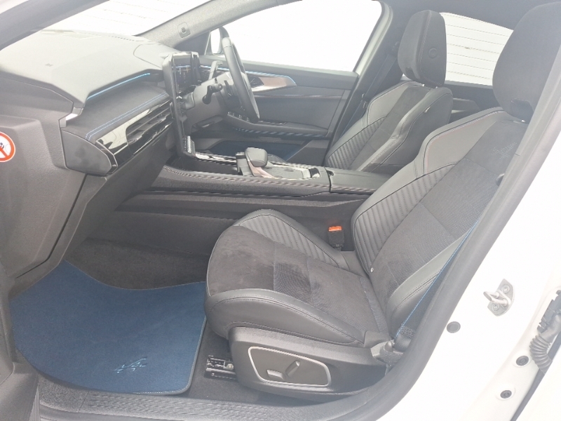 Renault Rafale E-tech Phev Atelier Alpine Awd MC25OEH White #5