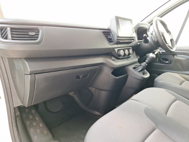 Renault Trafic Ll30 Blue Dci 130 Advance Safety Van SG74KBF White #5